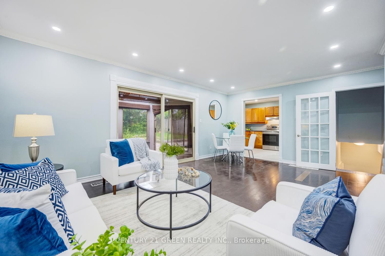 11 Burgby Avenue • Brampton, ON photo 10