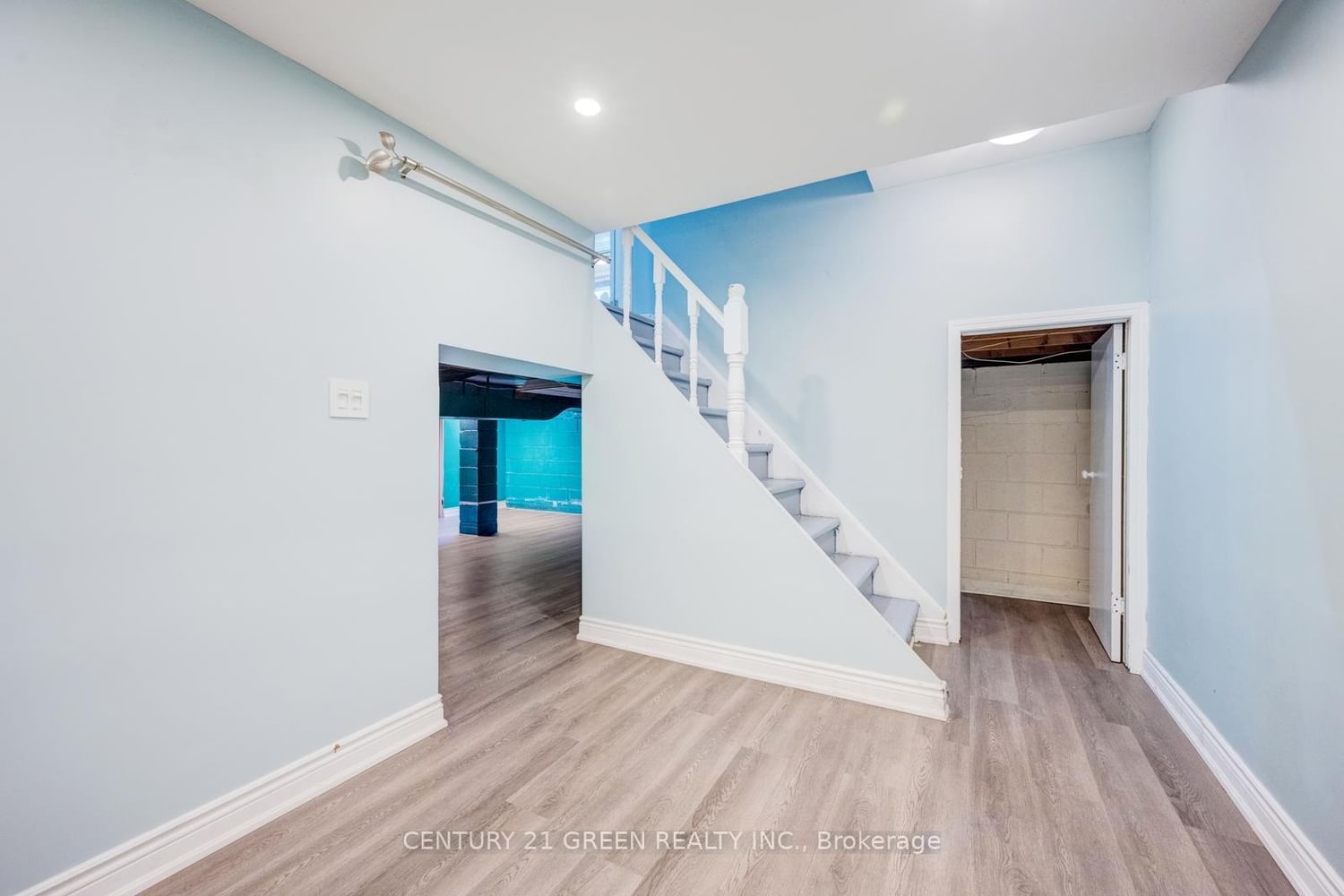 11 Burgby Avenue • Brampton, ON photo 33