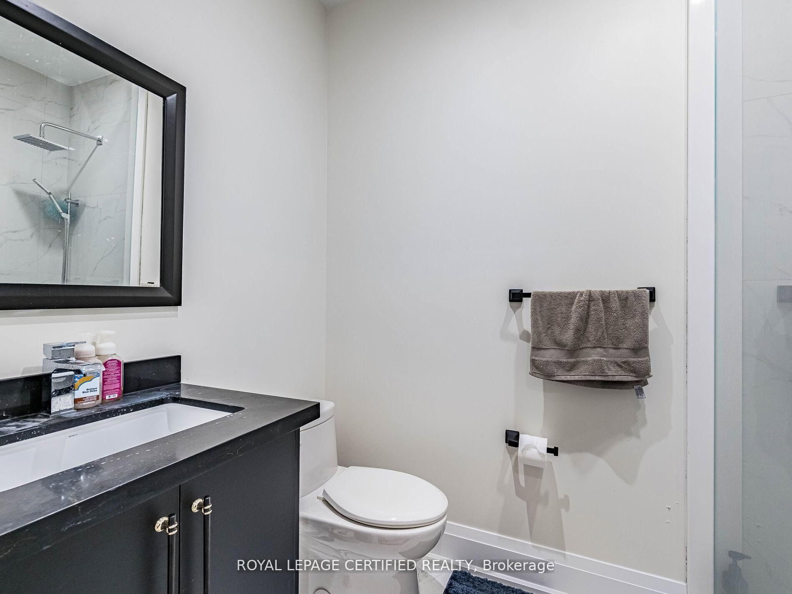 3081 Grenville Drive • Mississauga, ON photo 28
