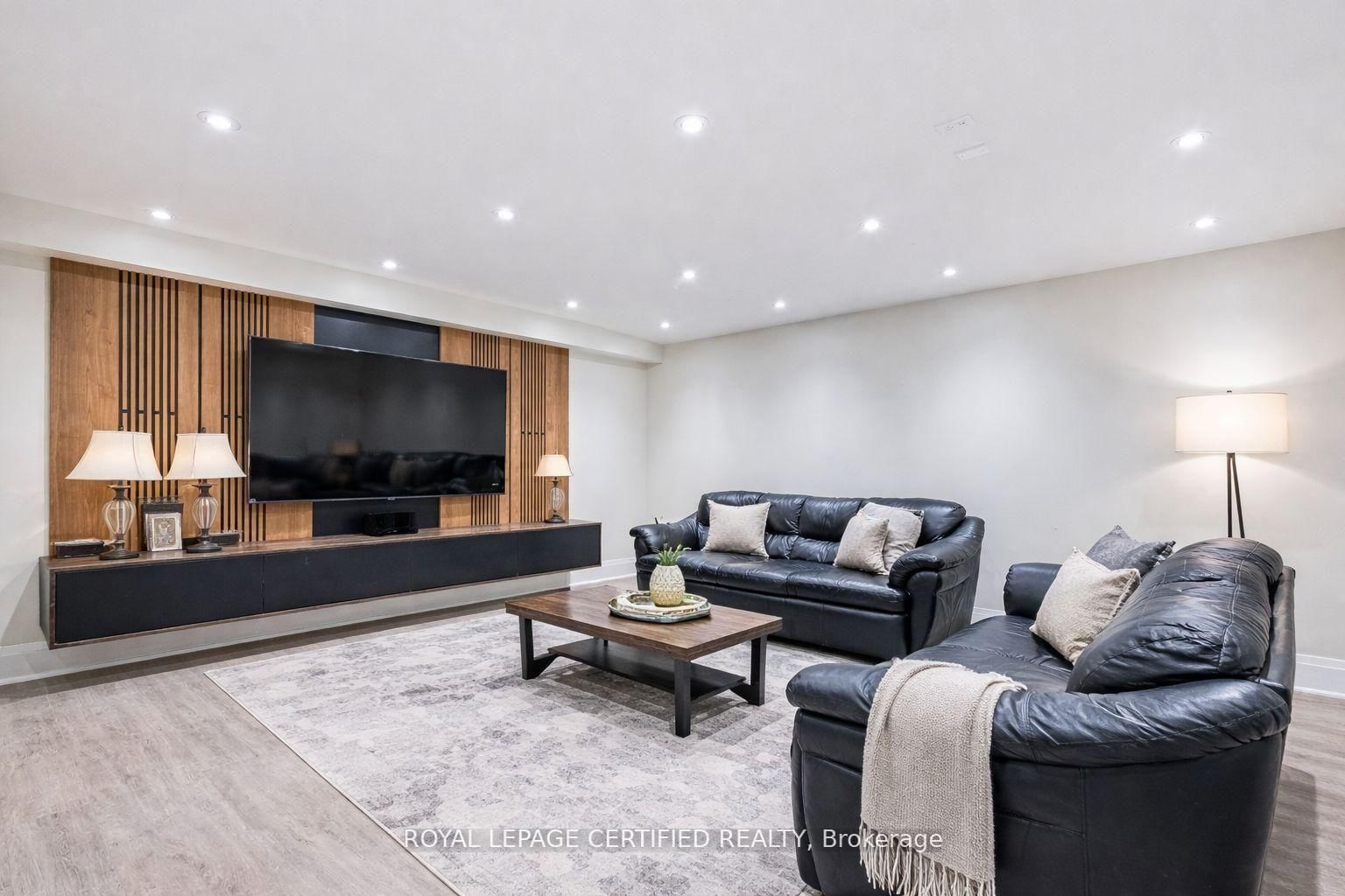 3081 Grenville Drive • Mississauga, ON photo 30