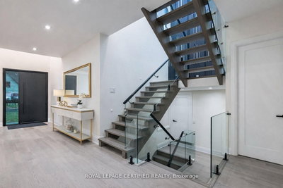 3081 Grenville Drive • Mississauga, ON photo 6