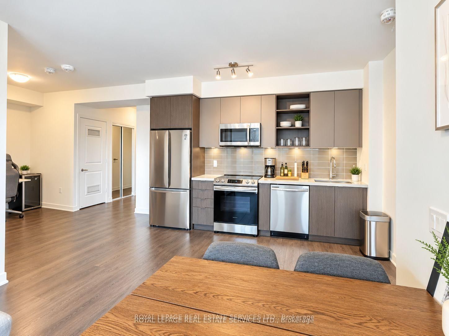 904-4675 Metcalfe Ave, Mississauga, view 5