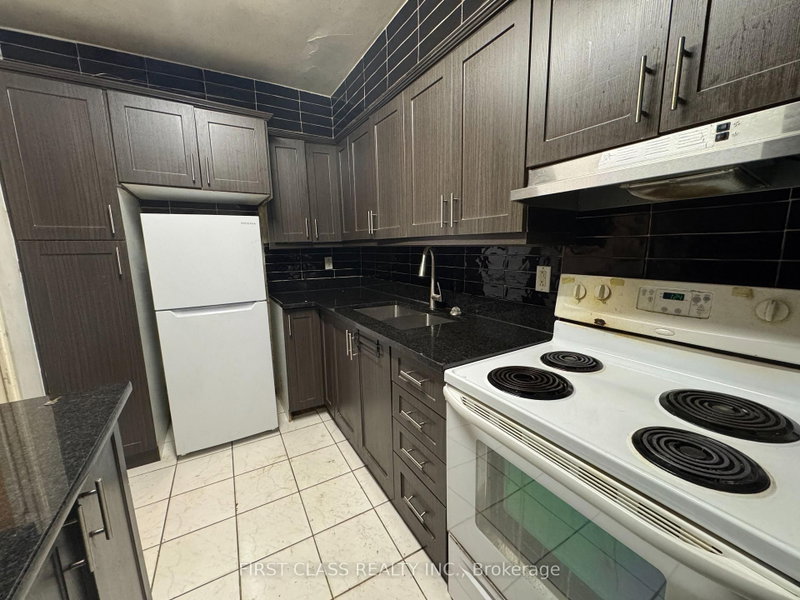 148 - 10 Eddystone Avenue