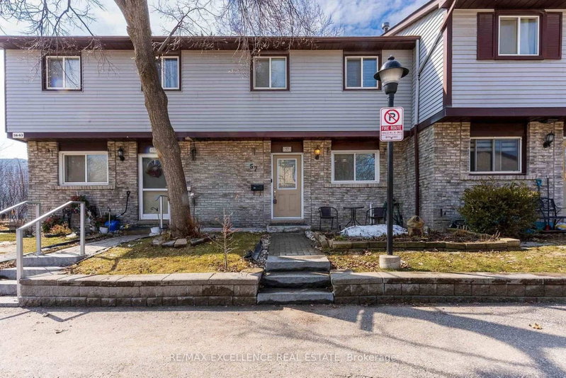 57 - 45 Hansen Road N