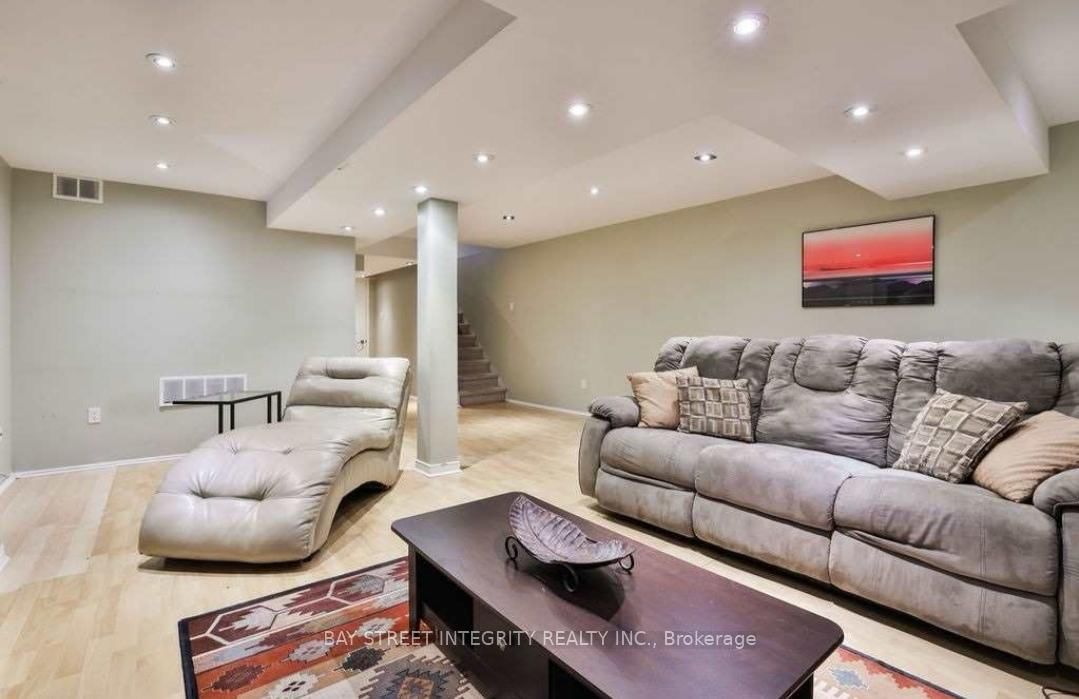 2054 Glenhampton Oakville,ON L6M 3T9 — Photo 13