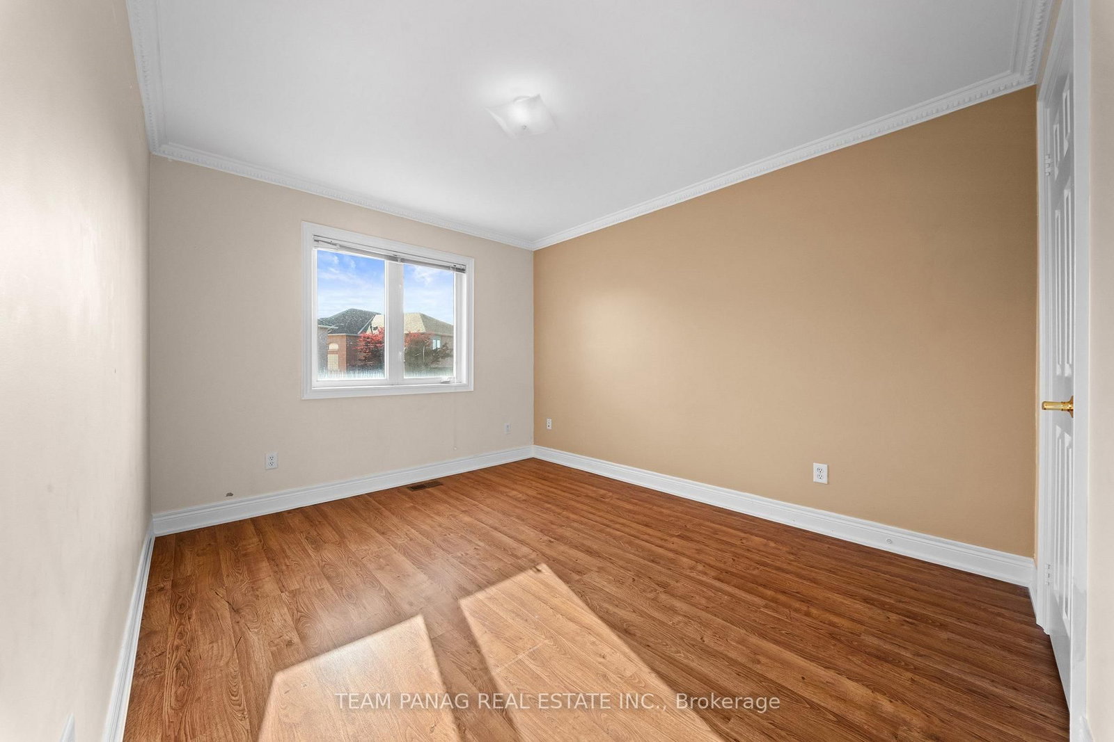 52 Mount Royal Circle • Brampton, ON photo 29