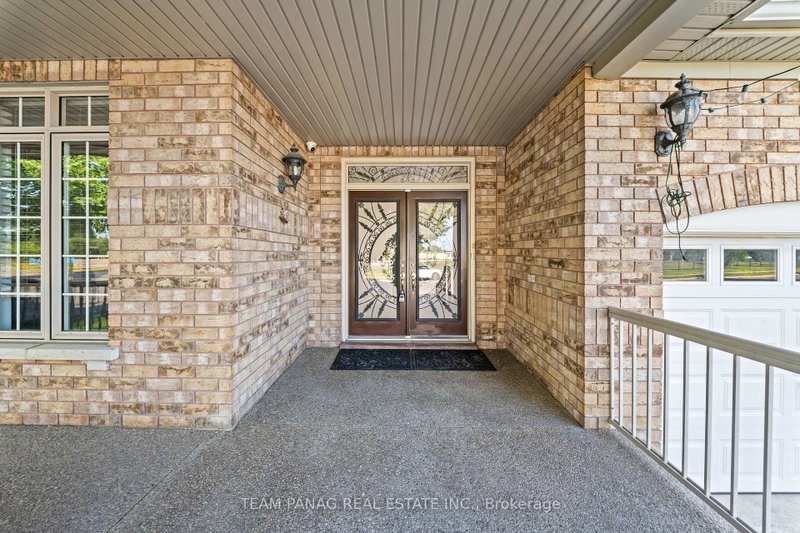 52 Mount Royal Brampton,ON L6P 2K4 — Photo 4