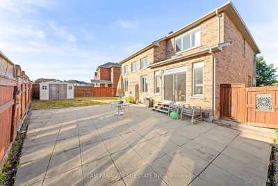 52 Mount Royal Brampton,ON L6P 2K4 — Photo 50