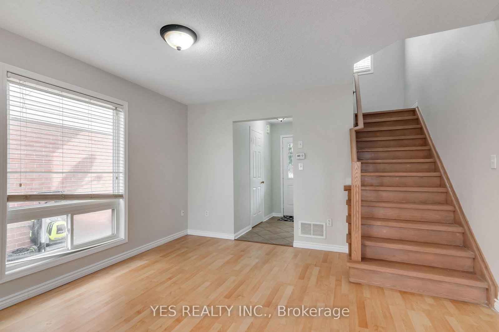 19 Virtues Avenue • Brampton, ON photo 12