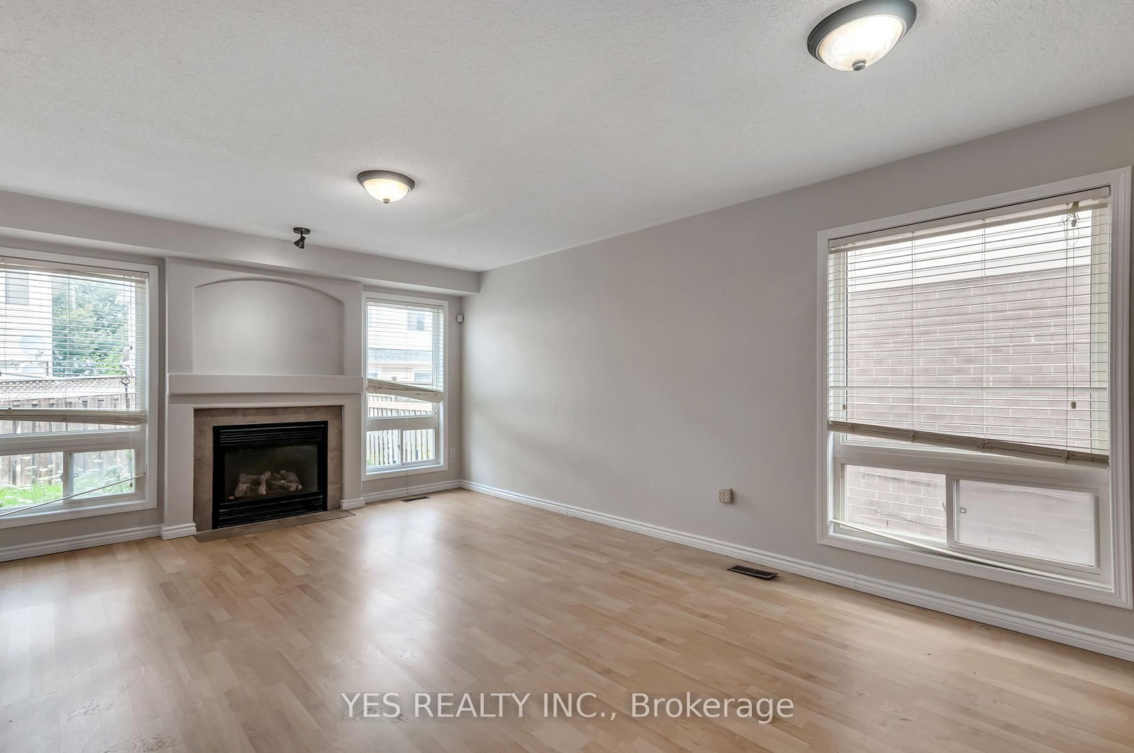 19 Virtues Avenue • Brampton, ON photo 16