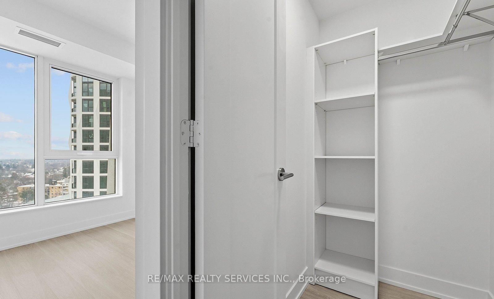 60 Central Park Road Way • #1405 • Toronto, ON photo 7