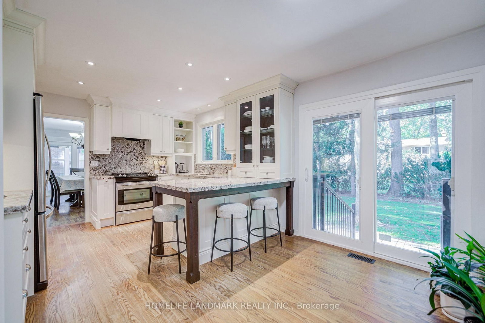 2410 Prince John Boulevard • Mississauga, ON photo 12