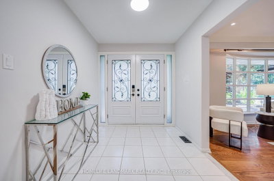 2410 Prince John Boulevard • Mississauga, ON photo 4