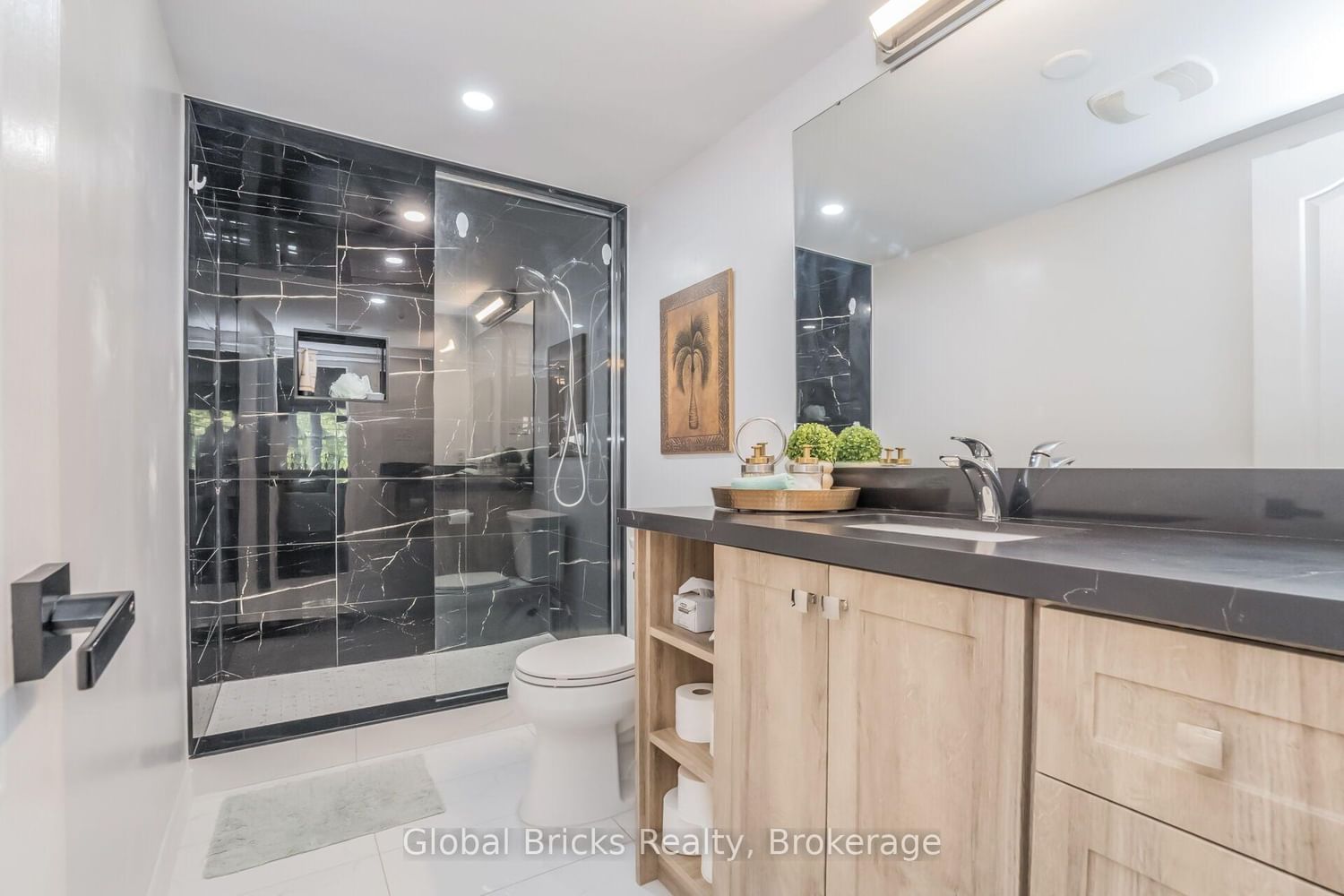 585 Candlestick Circle • Mississauga, ON photo 30