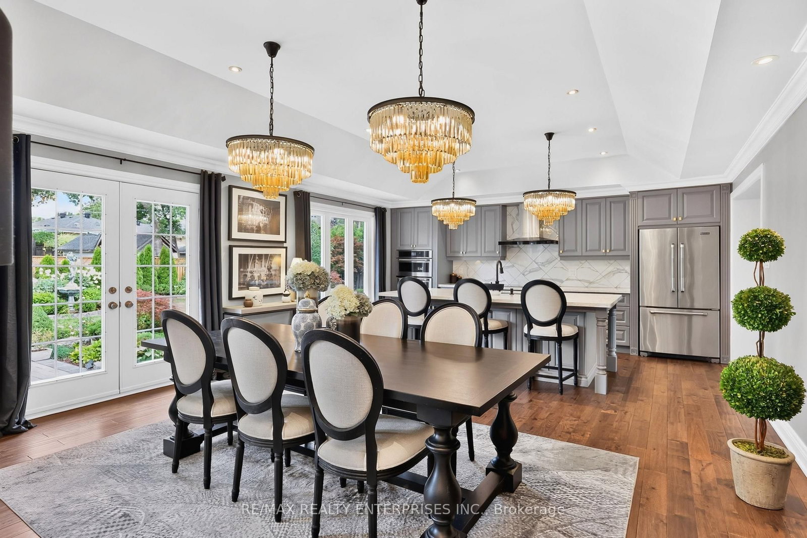 273 Savoy Crescent • Oakville, ON photo 10