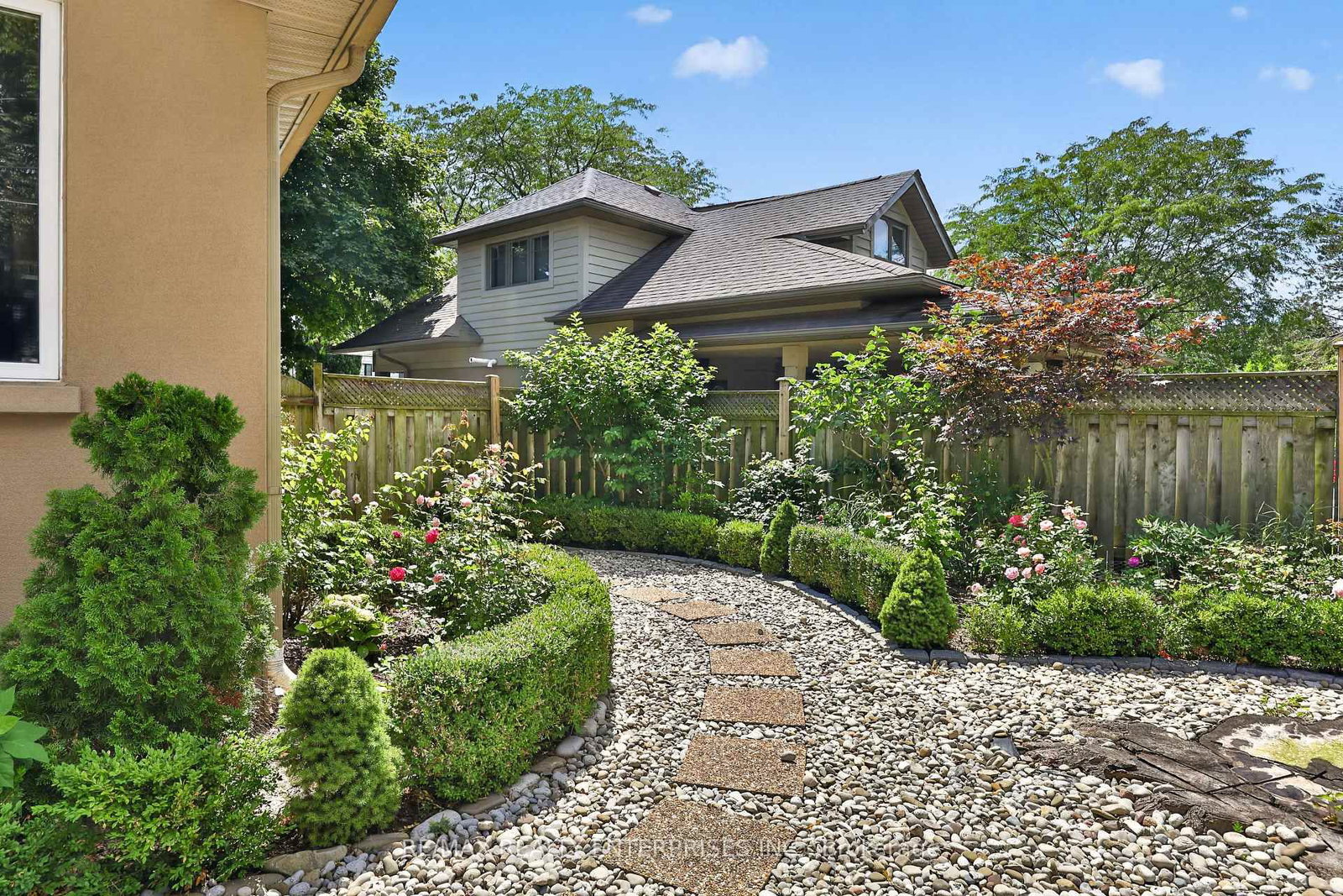 273 Savoy Crescent • Oakville, ON photo 48
