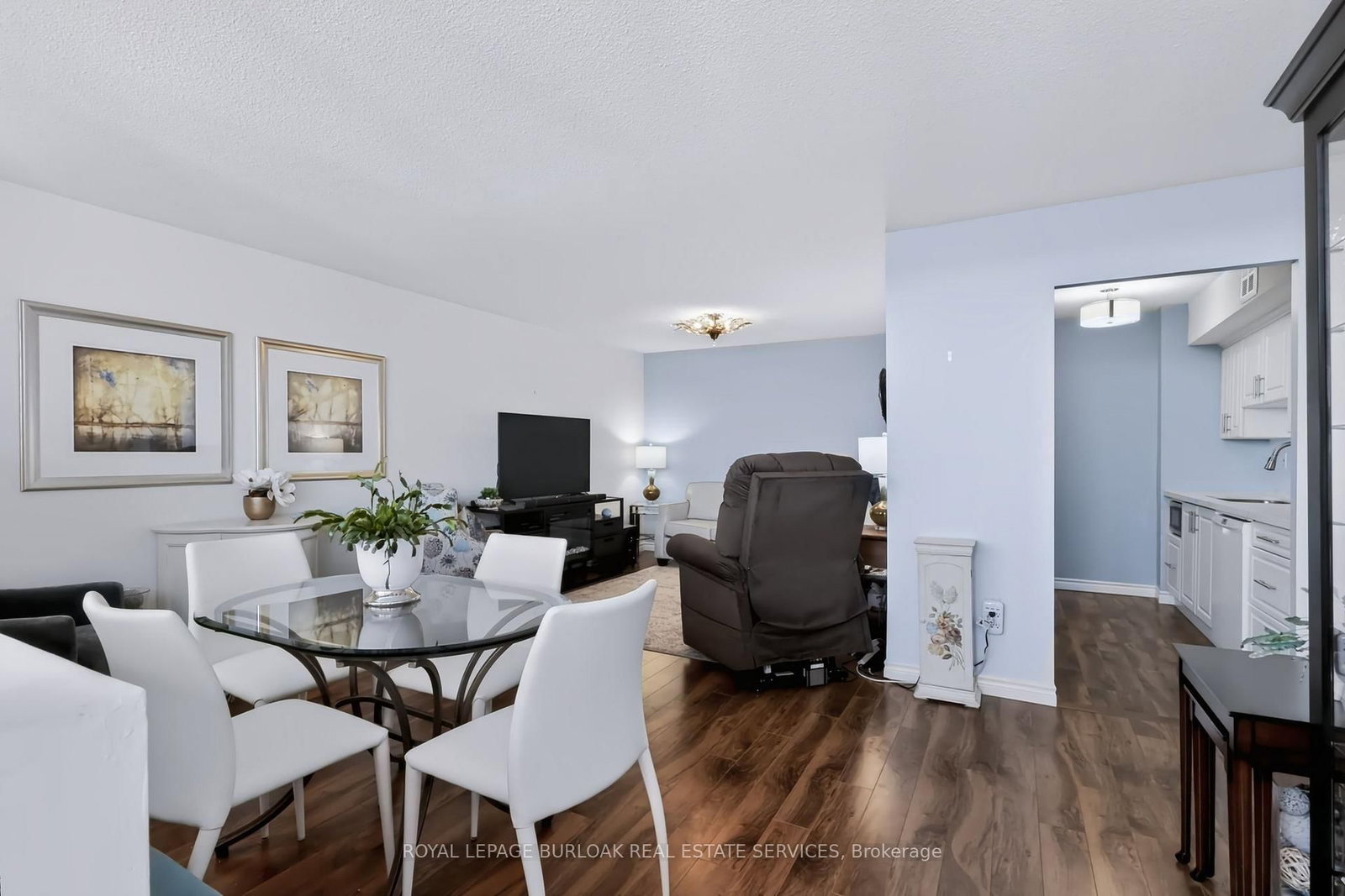 700 Dynes Road • #1217 • Burlington, ON photo 10