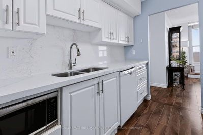 700 Dynes Road • #1217 • Burlington, ON photo 8