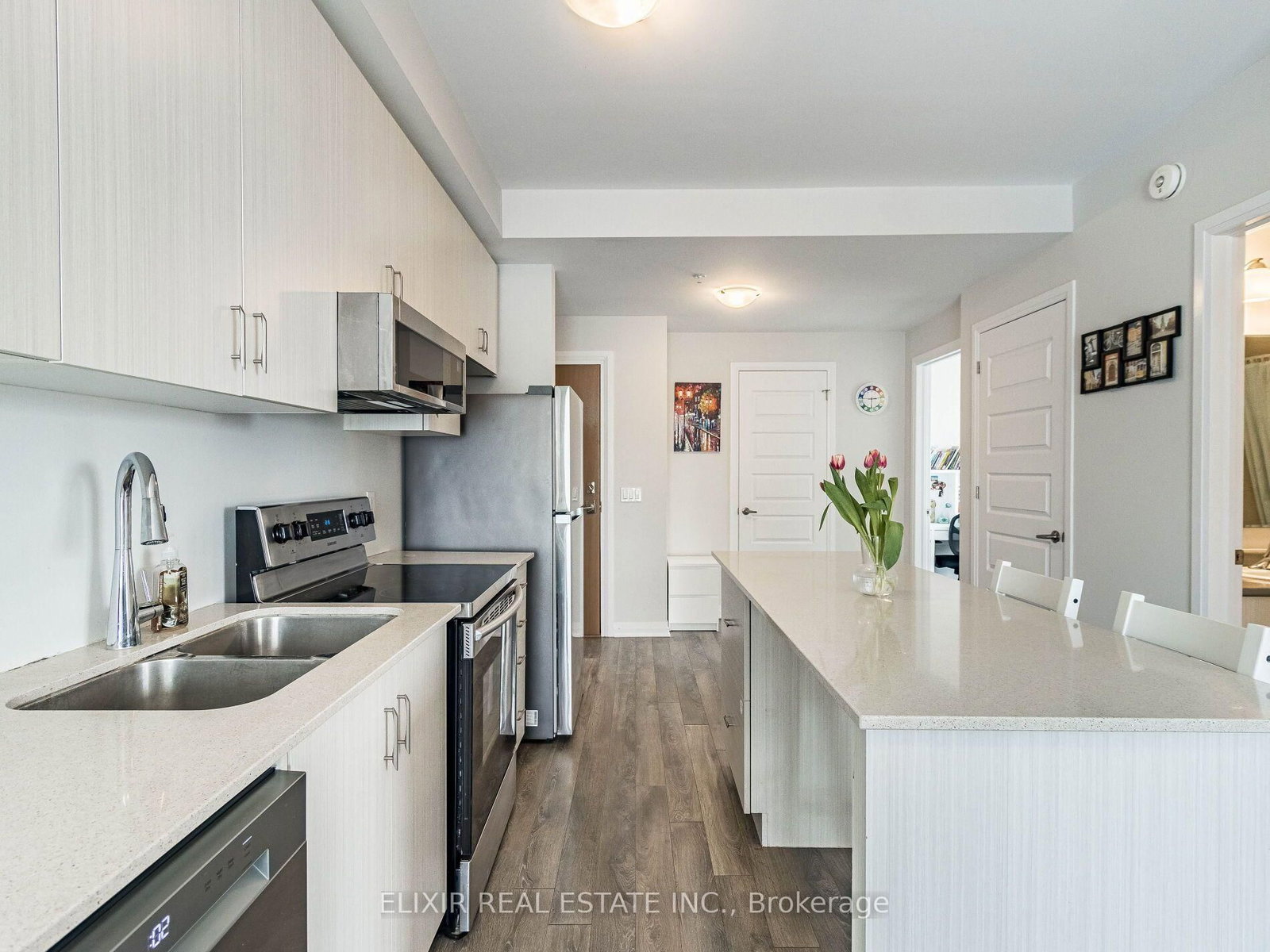 1105 Leger Way • #129 • Milton, ON photo 10