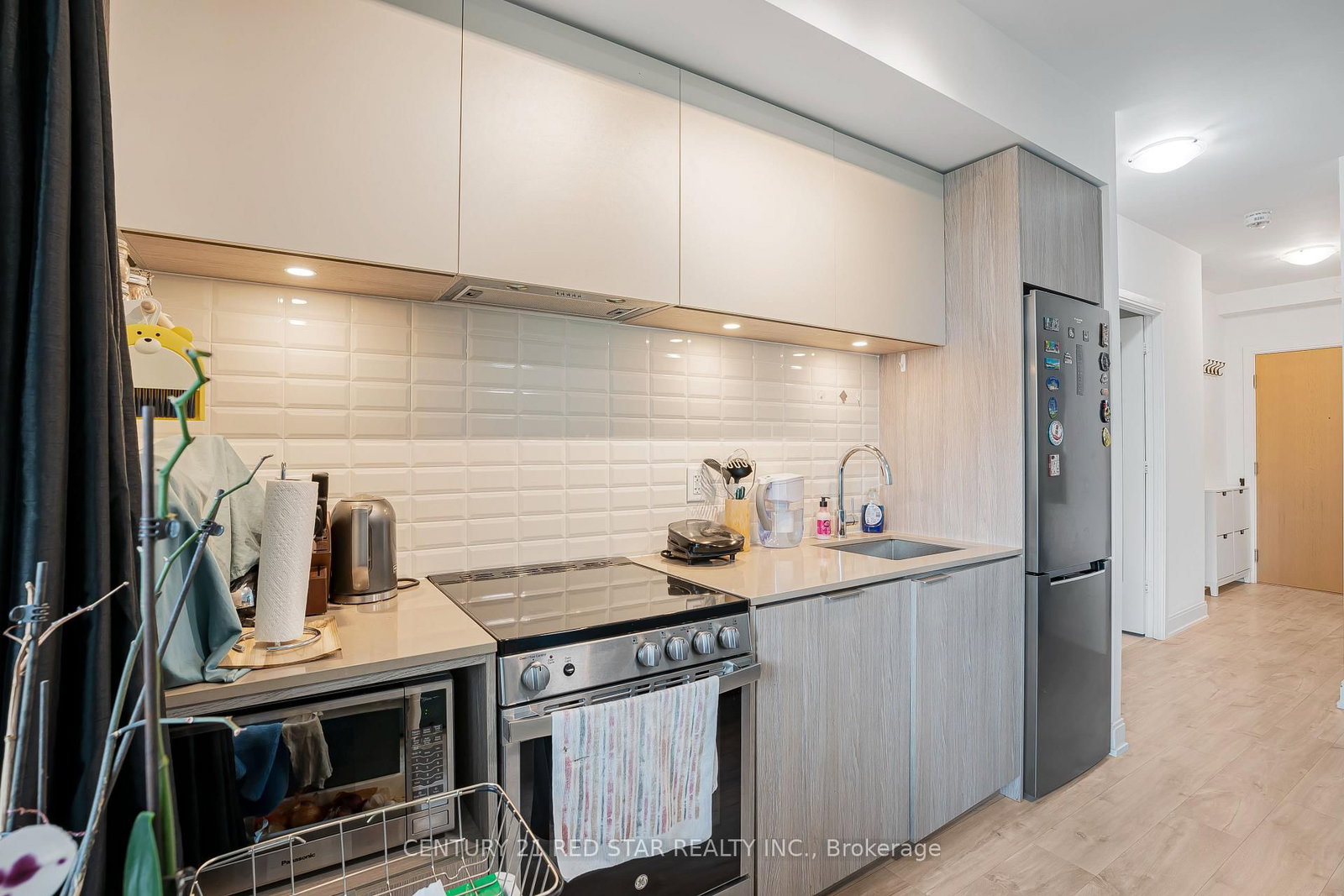 65 Annie Craig Drive • #316 • Toronto, ON photo 9