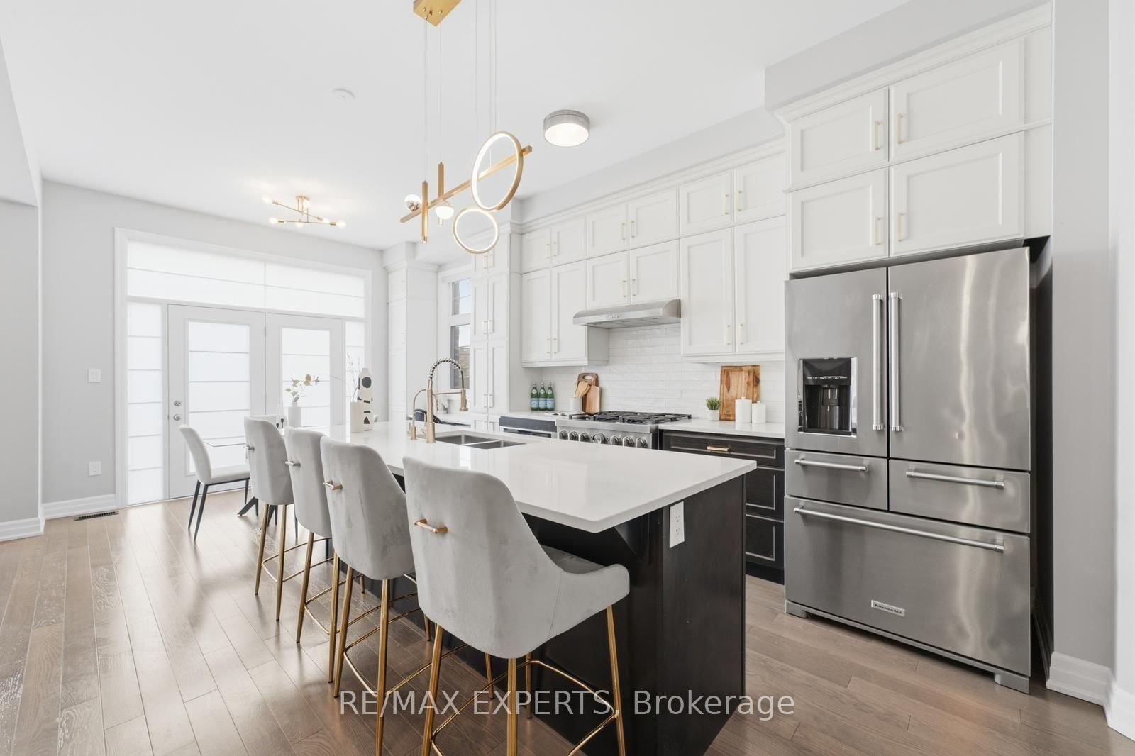 1296 Aymond Crescent W • Oakville, ON photo 10
