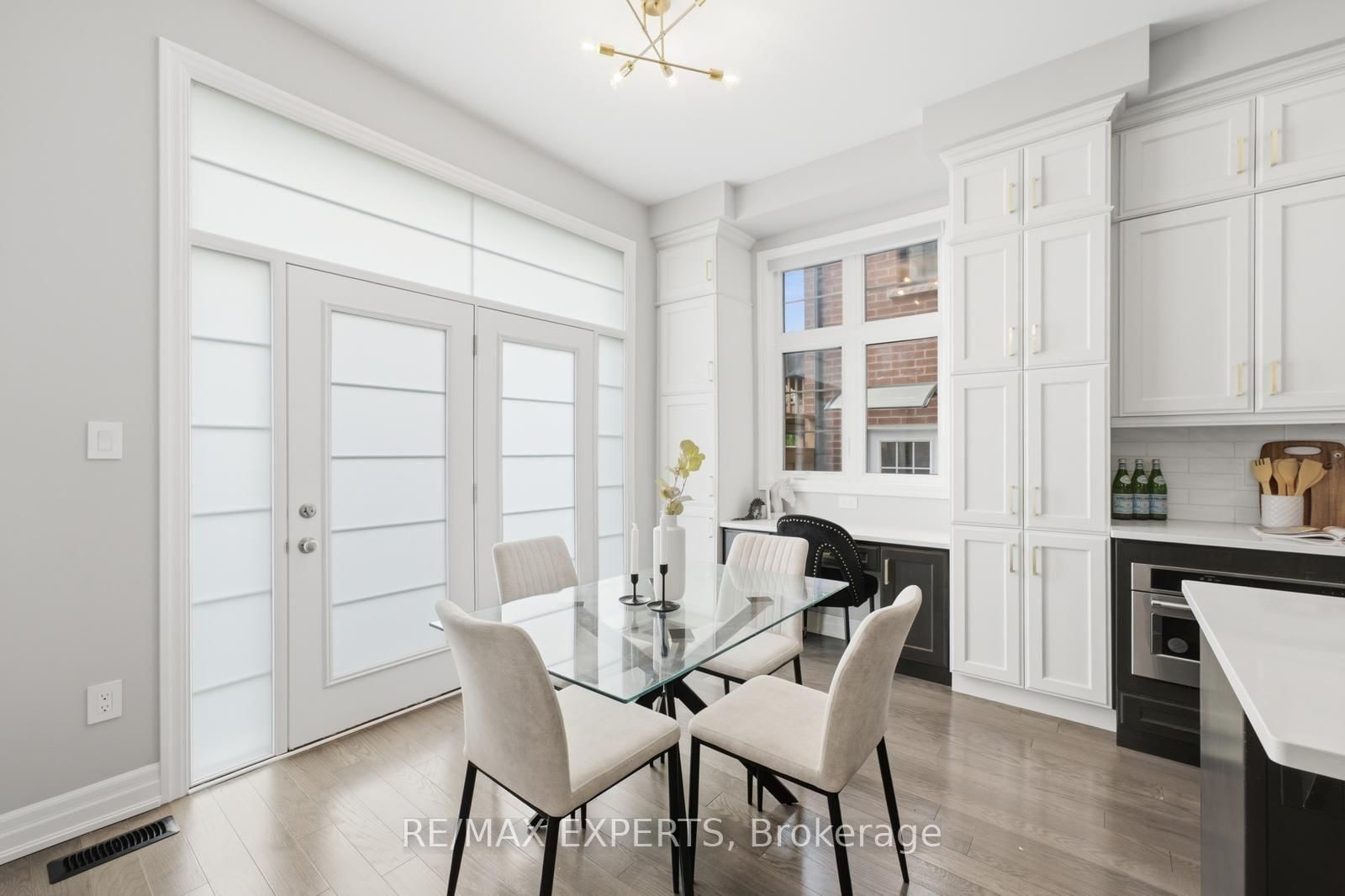 1296 Aymond Crescent W • Oakville, ON photo 16