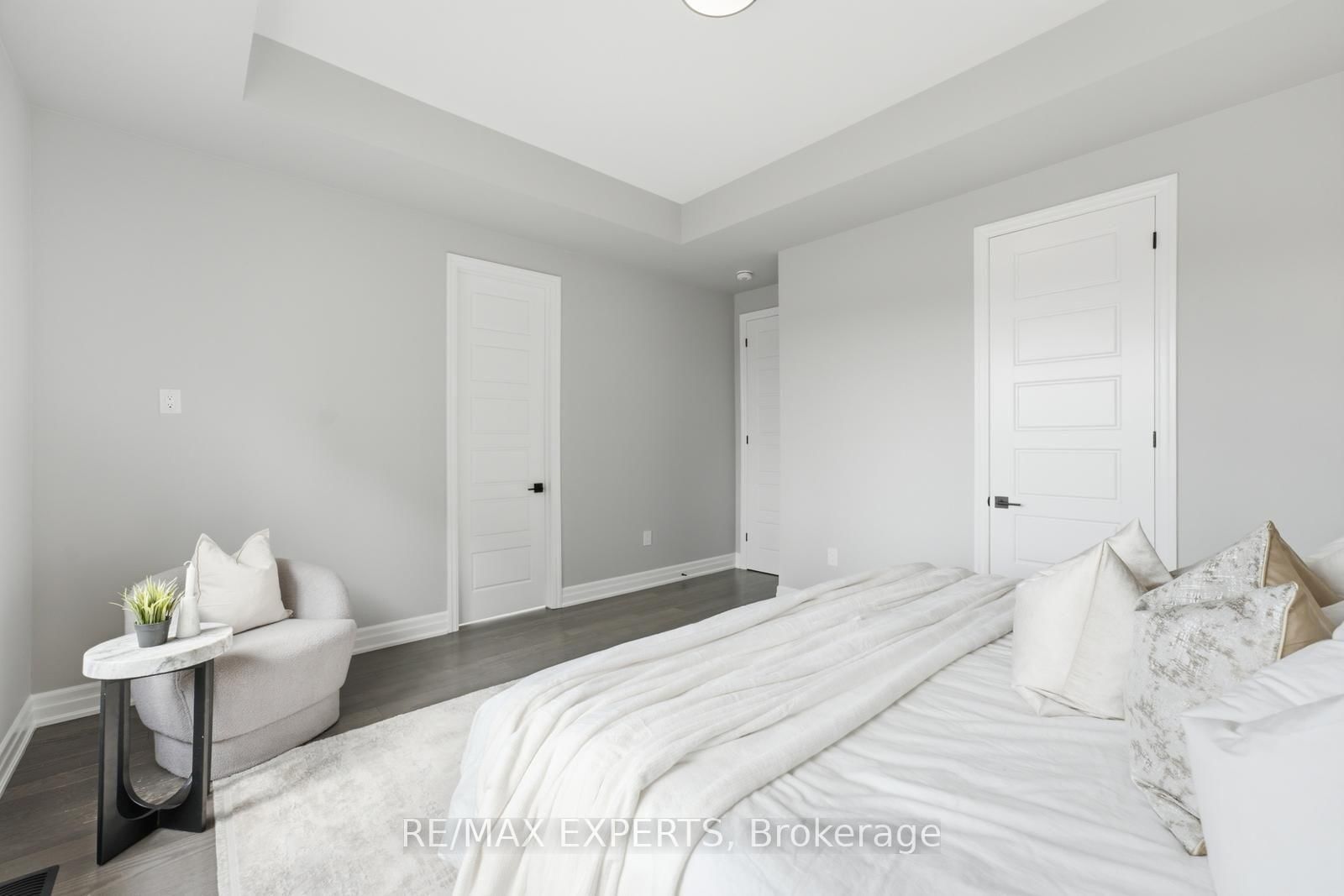 1296 Aymond Crescent W • Oakville, ON photo 30