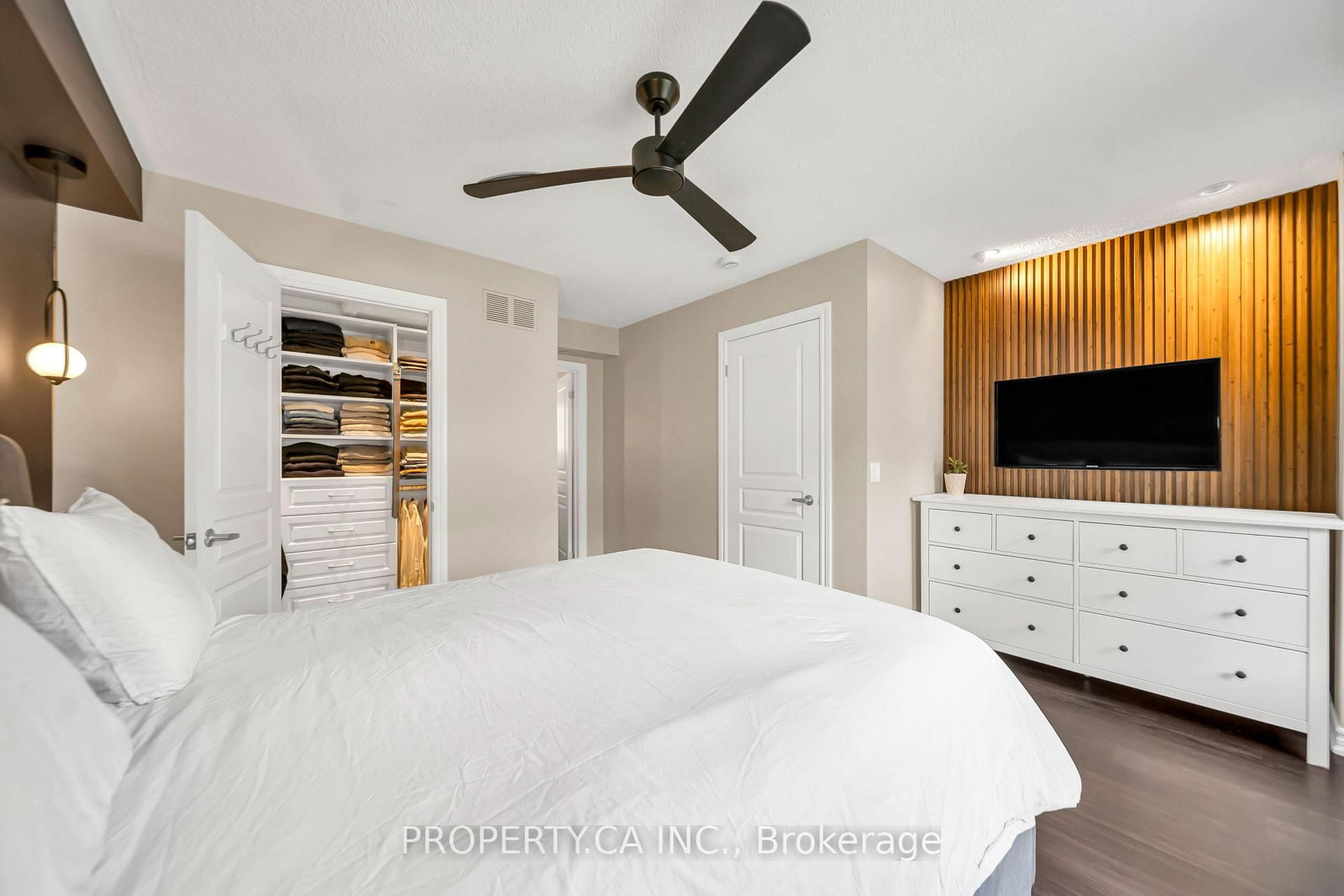 135 Long Branch Avenue • #7 • Toronto, ON photo 28