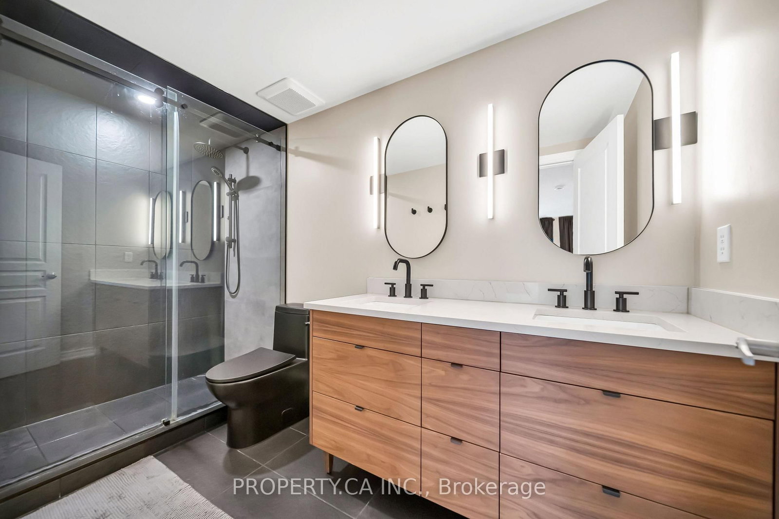 135 Long Branch Avenue • #7 • Toronto, ON photo 29