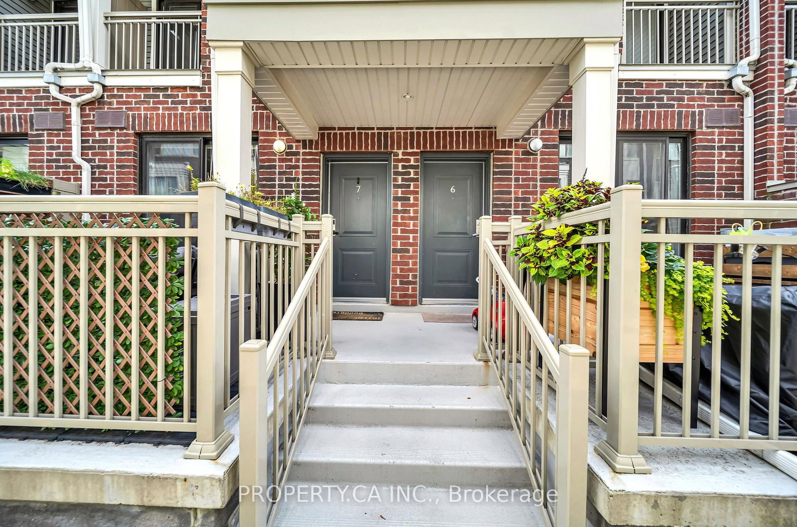 135 Long Branch Avenue • #7 • Toronto, ON photo 5
