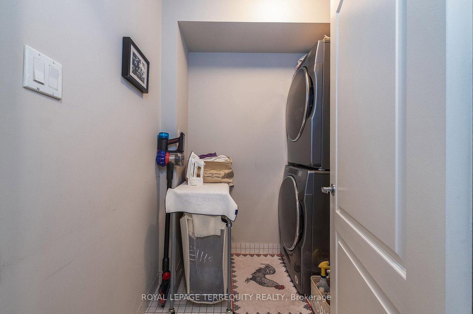 265 Van Dusen Boulevard • #9 • Toronto, ON photo 31