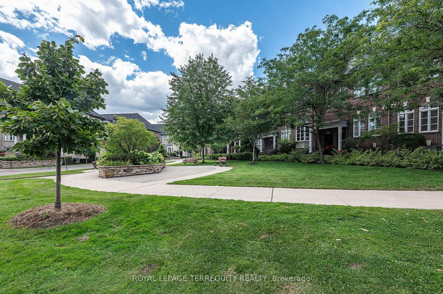 265 Van Dusen Boulevard • #9 • Toronto, ON photo 39