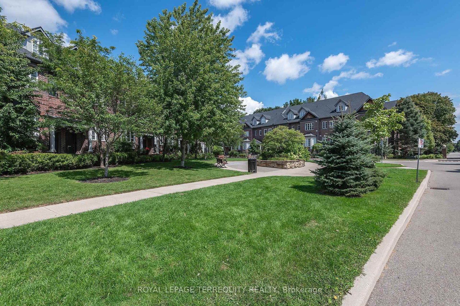 265 Van Dusen Boulevard • #9 • Toronto, ON photo 40