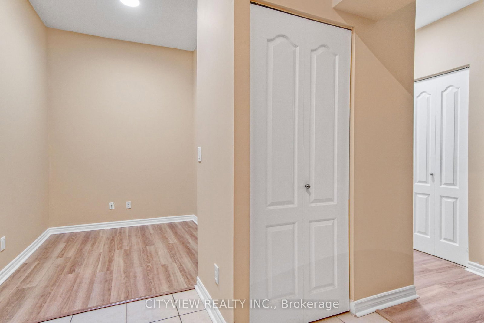 320 City Centre Drive • #109 • Mississauga, ON photo 18