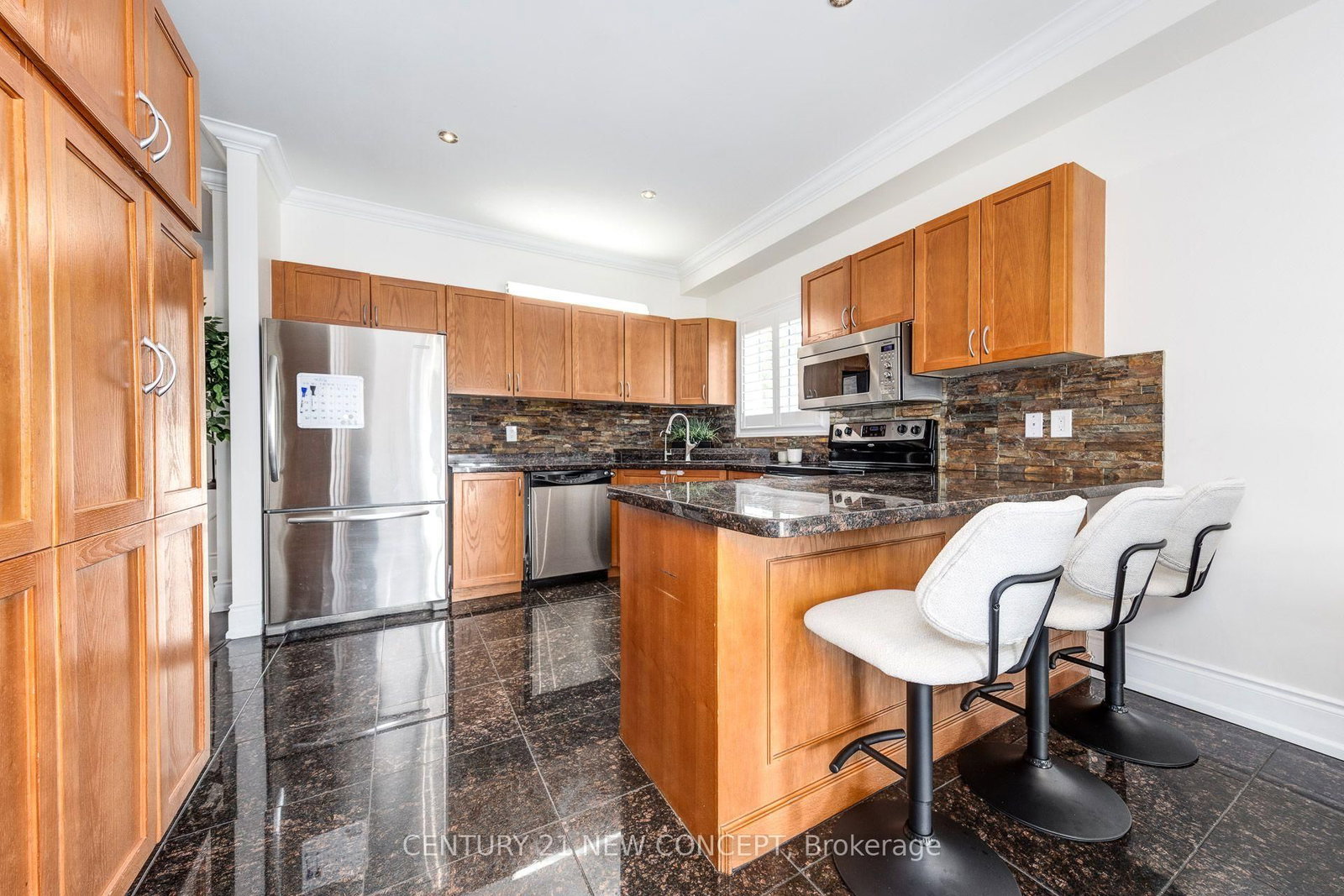 2587 Carberry Way • Oakville, ON photo 15