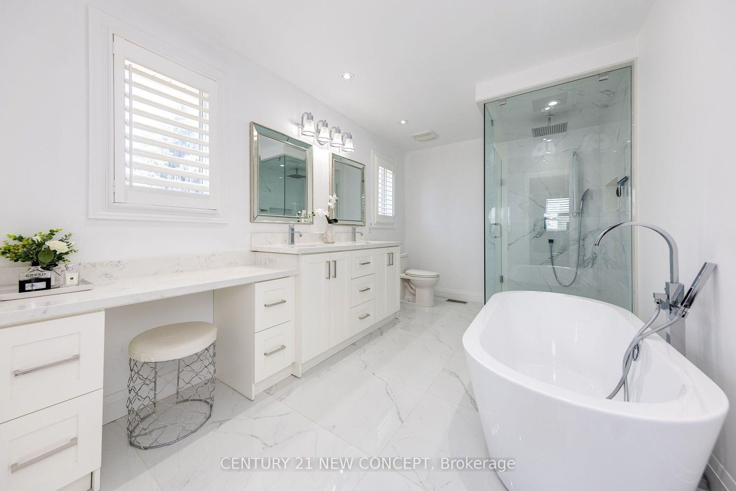 2587 Carberry Way • Oakville, ON photo 28