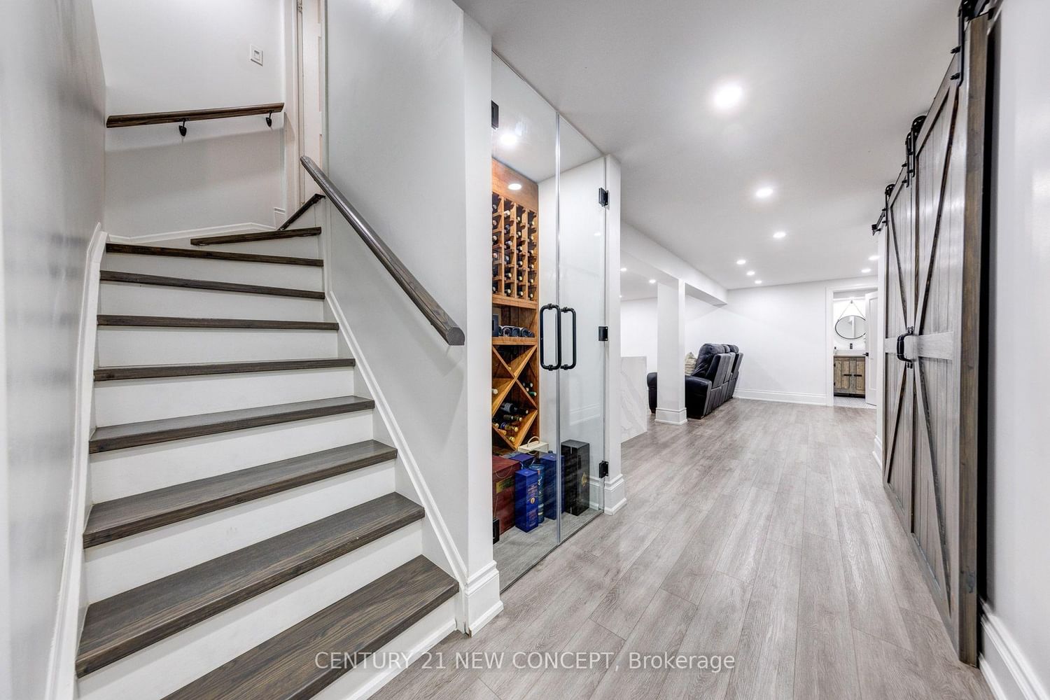 2587 Carberry Way • Oakville, ON photo 33