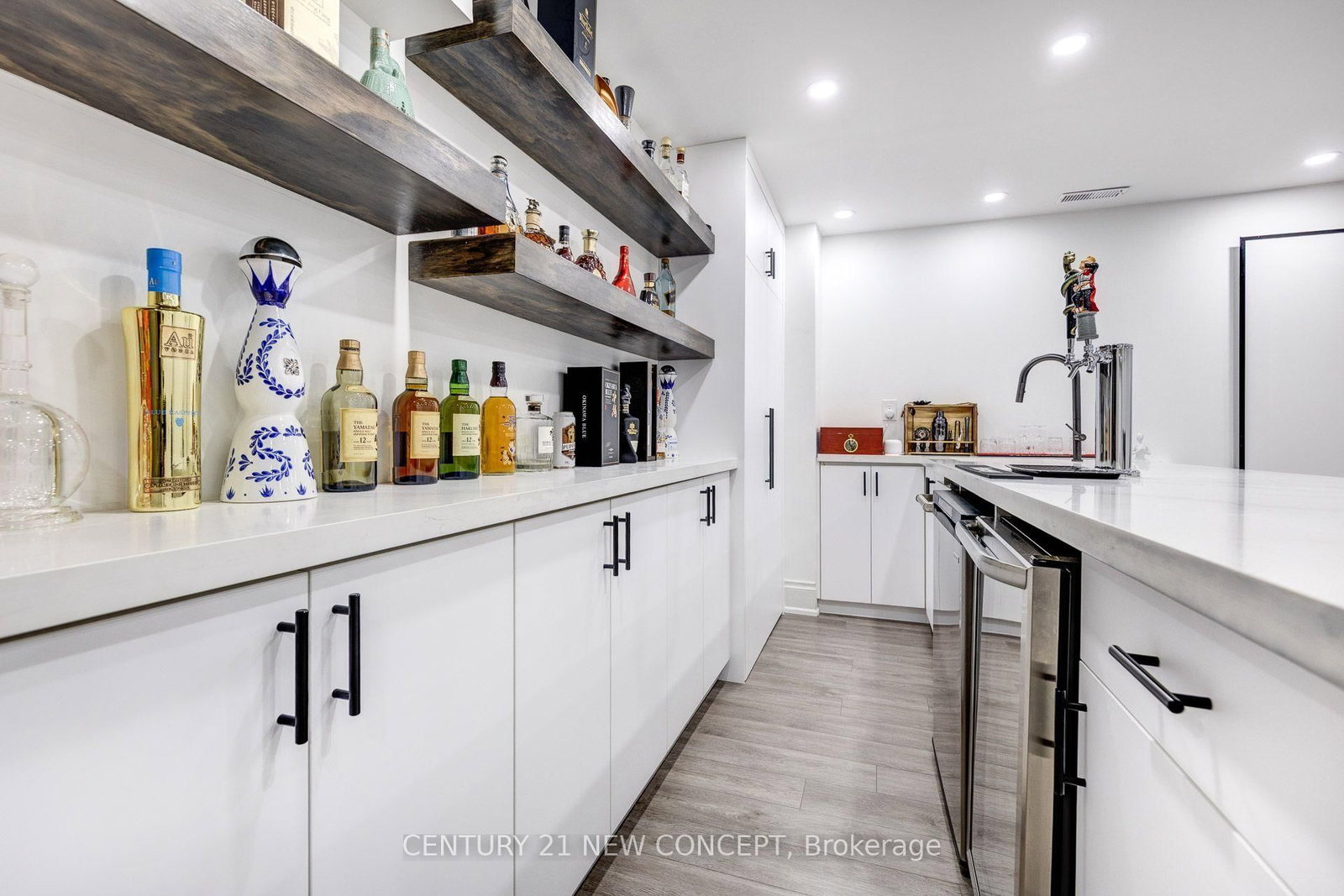 2587 Carberry Way • Oakville, ON photo 37