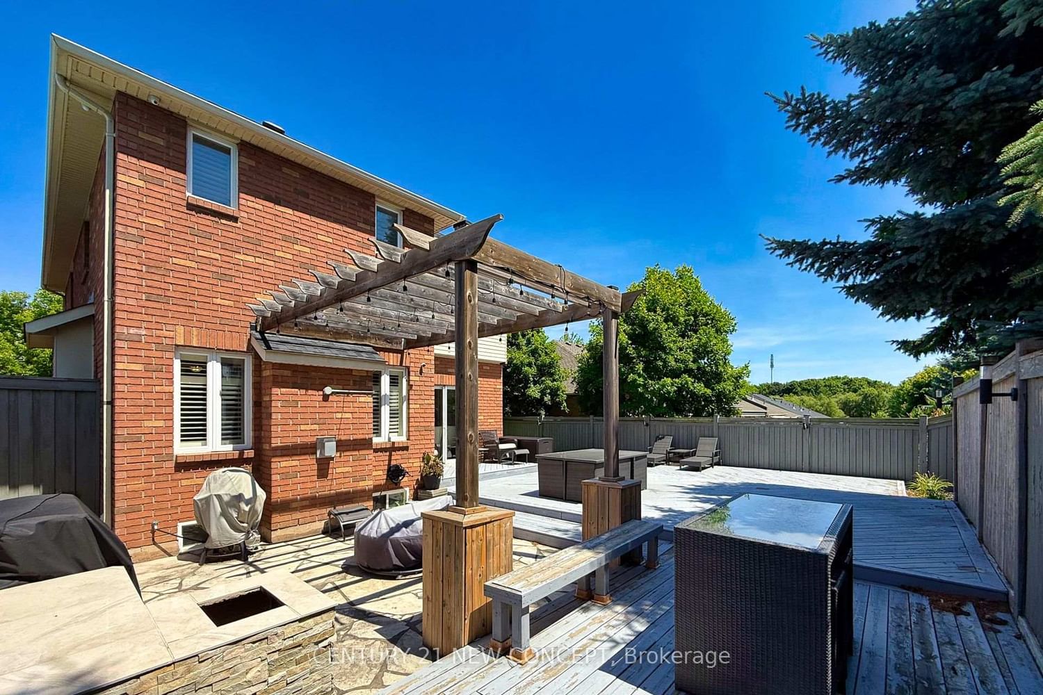 2587 Carberry Way • Oakville, ON photo 47