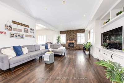 2587 Carberry Way • Oakville, ON photo 8