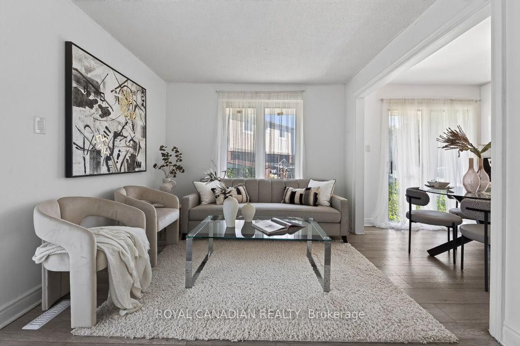 6 Damascus Drive • Toronto, ON photo 13