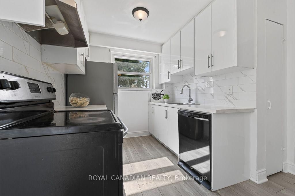 6 Damascus Drive • Toronto, ON photo 23