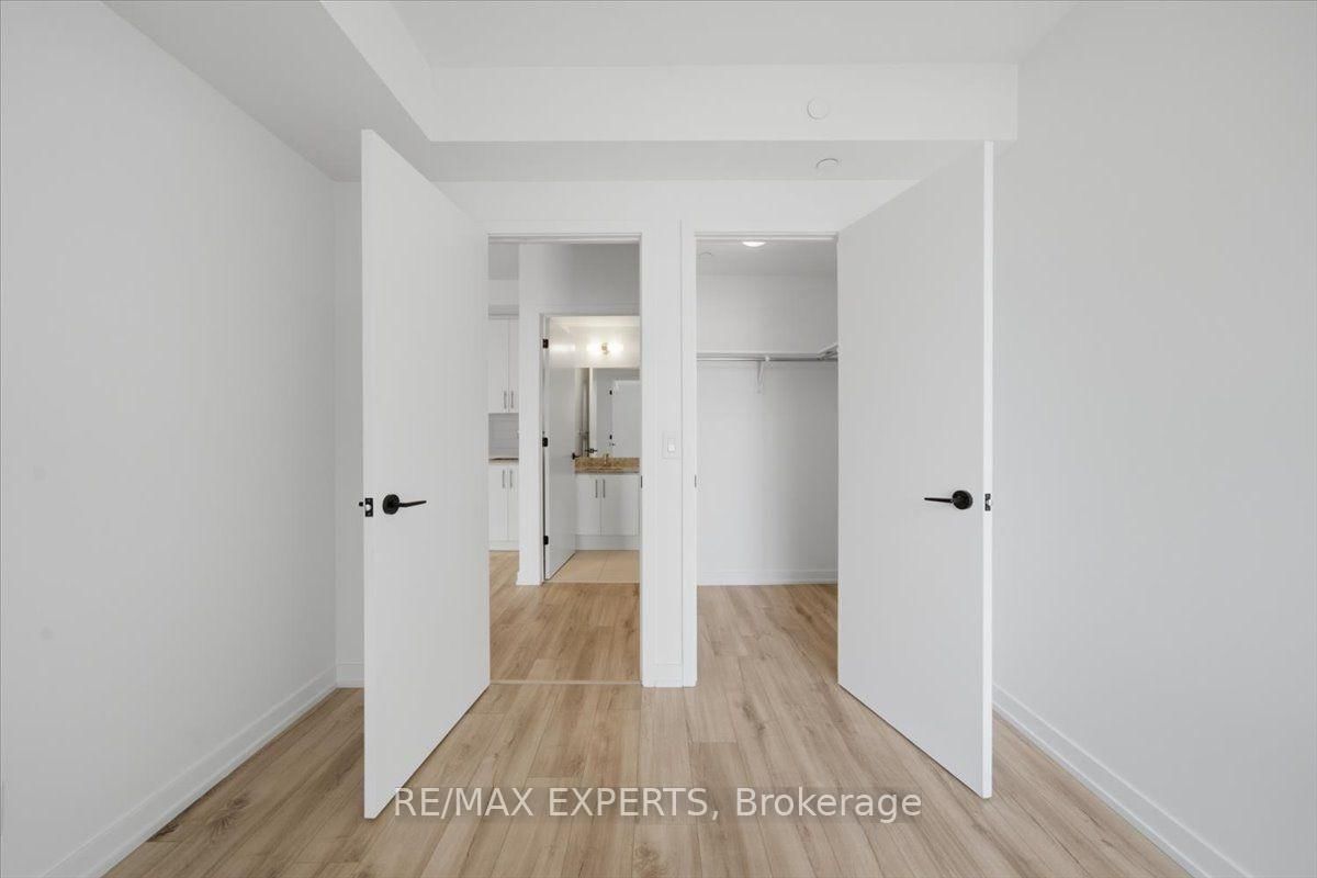 335 Wheat Boom Drive • #203 • Oakville, ON photo 17