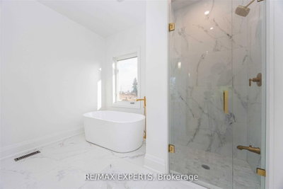 55 Muir Avenue • Toronto, ON photo 9