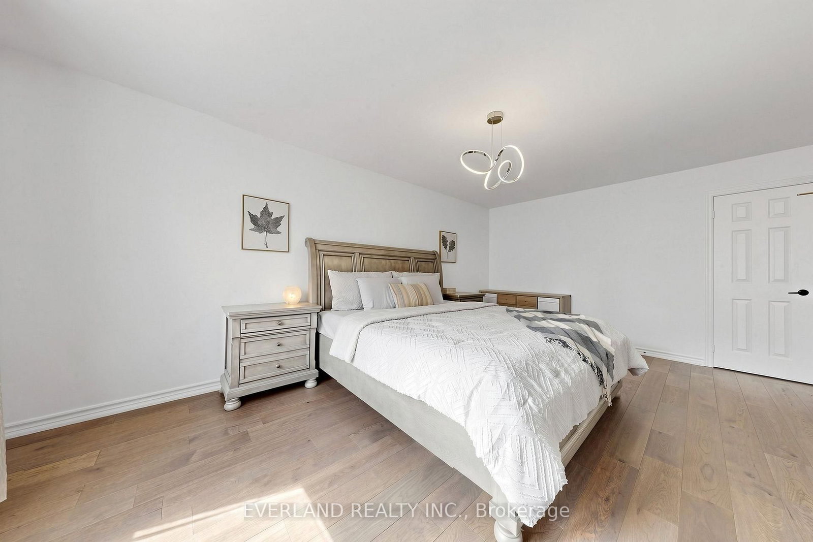 102 Nahani Way, Mississauga, view 20