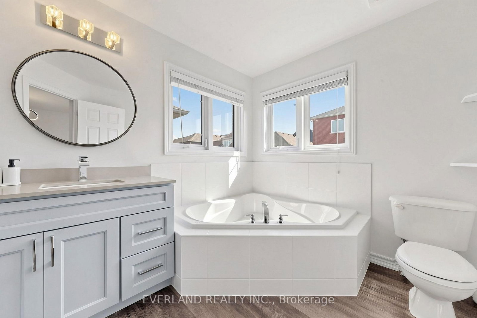 102 Nahani Way, Mississauga, view 22