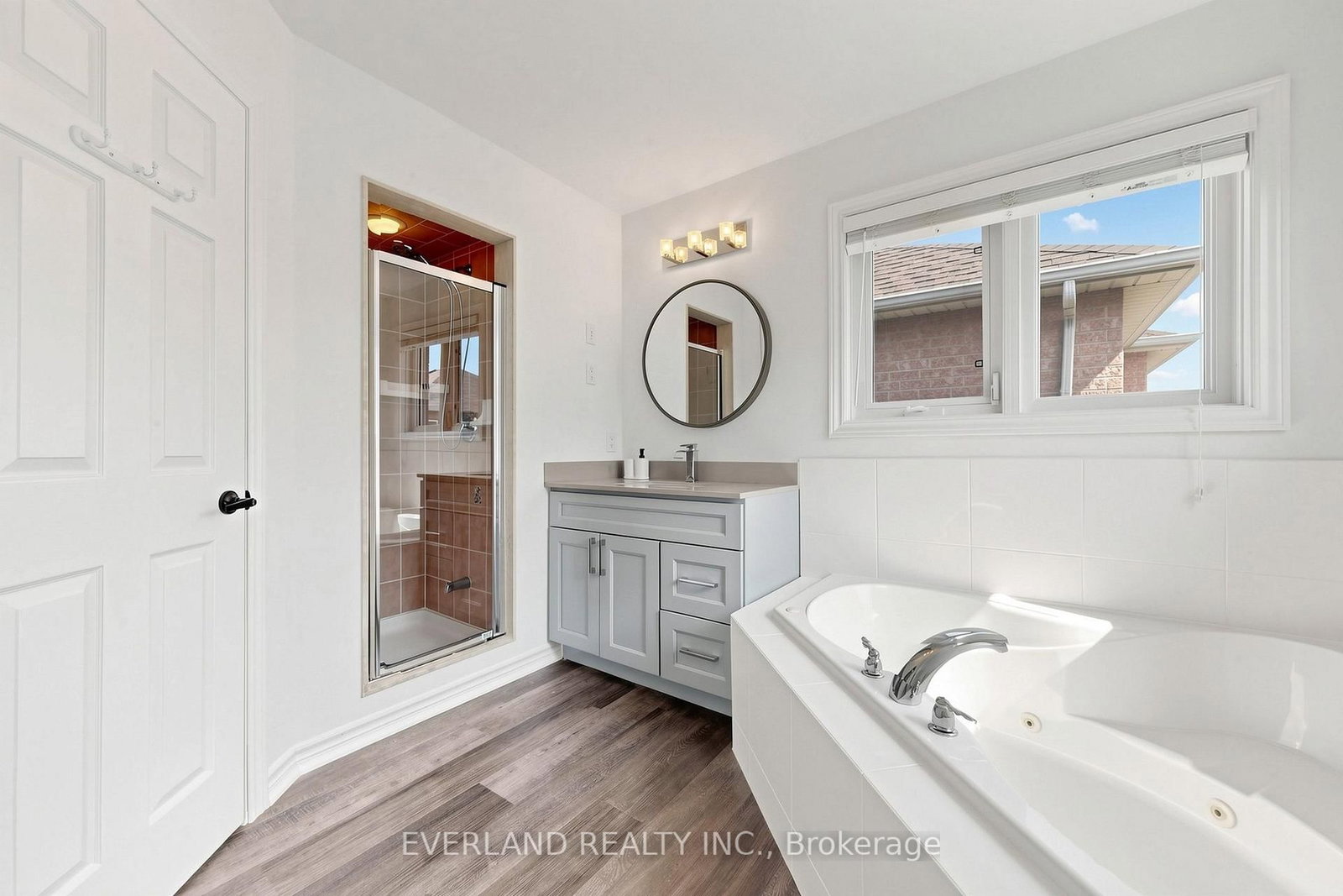 102 Nahani Way, Mississauga, view 23