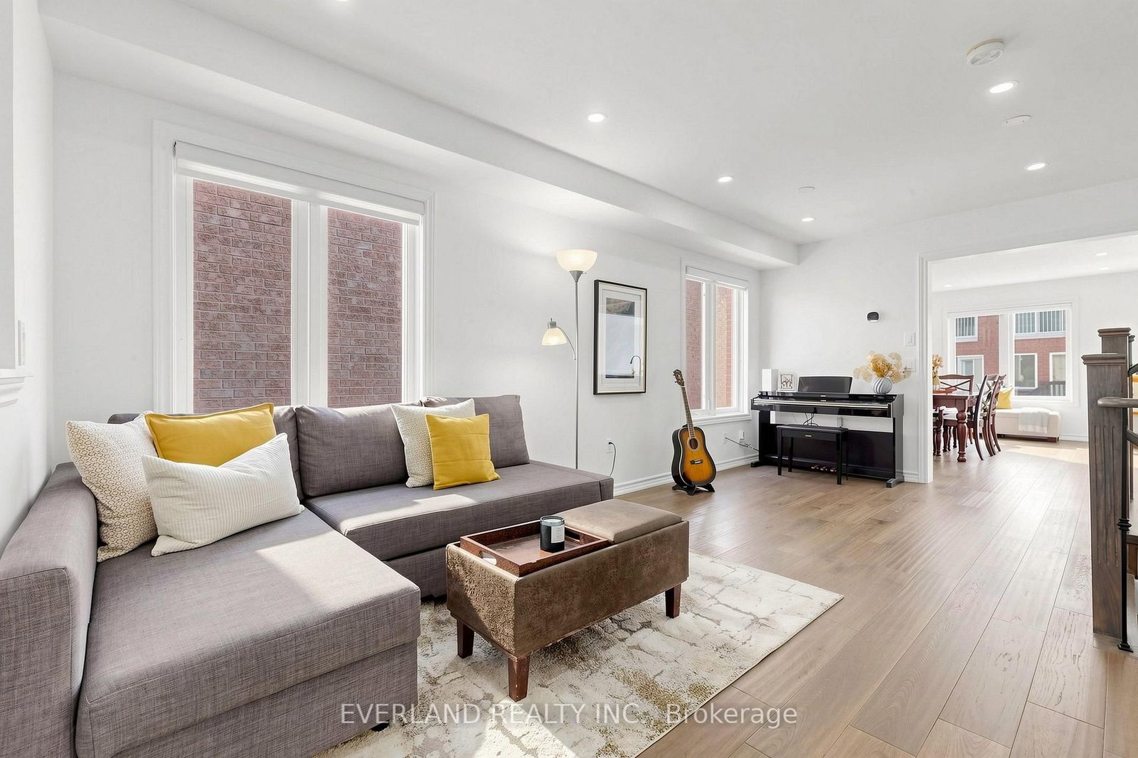 102 Nahani Way, Mississauga, view 3