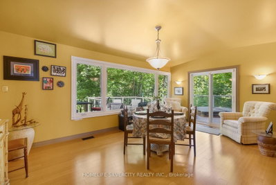 14728 Heritage Road • Caledon, ON photo 5