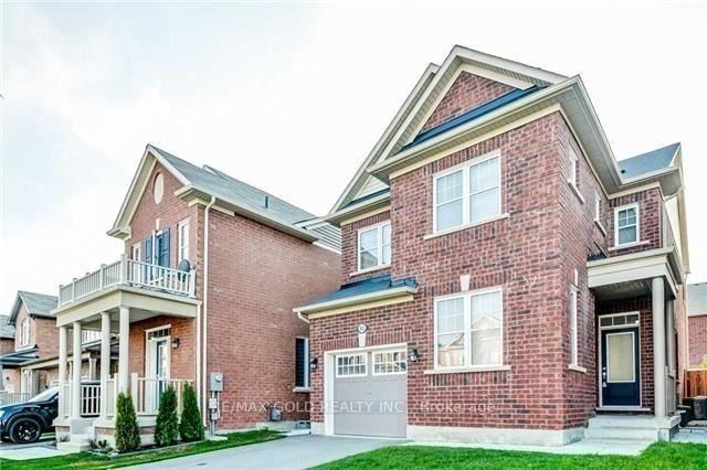 Upper - 82 Enford Crescent